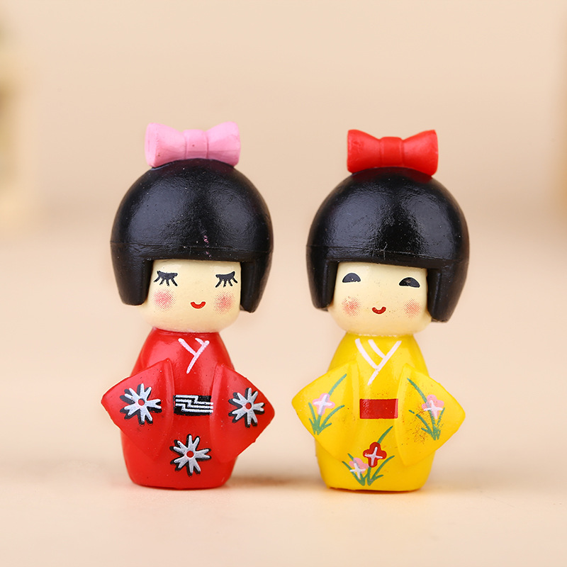 New Japanese Cute Girl Figurin - Bonsai Garden Miniature 评论和价格